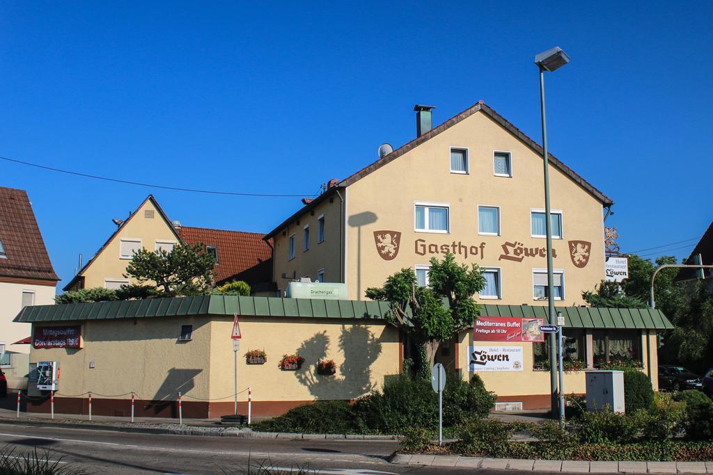 Hotel-Restaurant Und Gaestehaus Loewen Süßen Екстериор снимка
