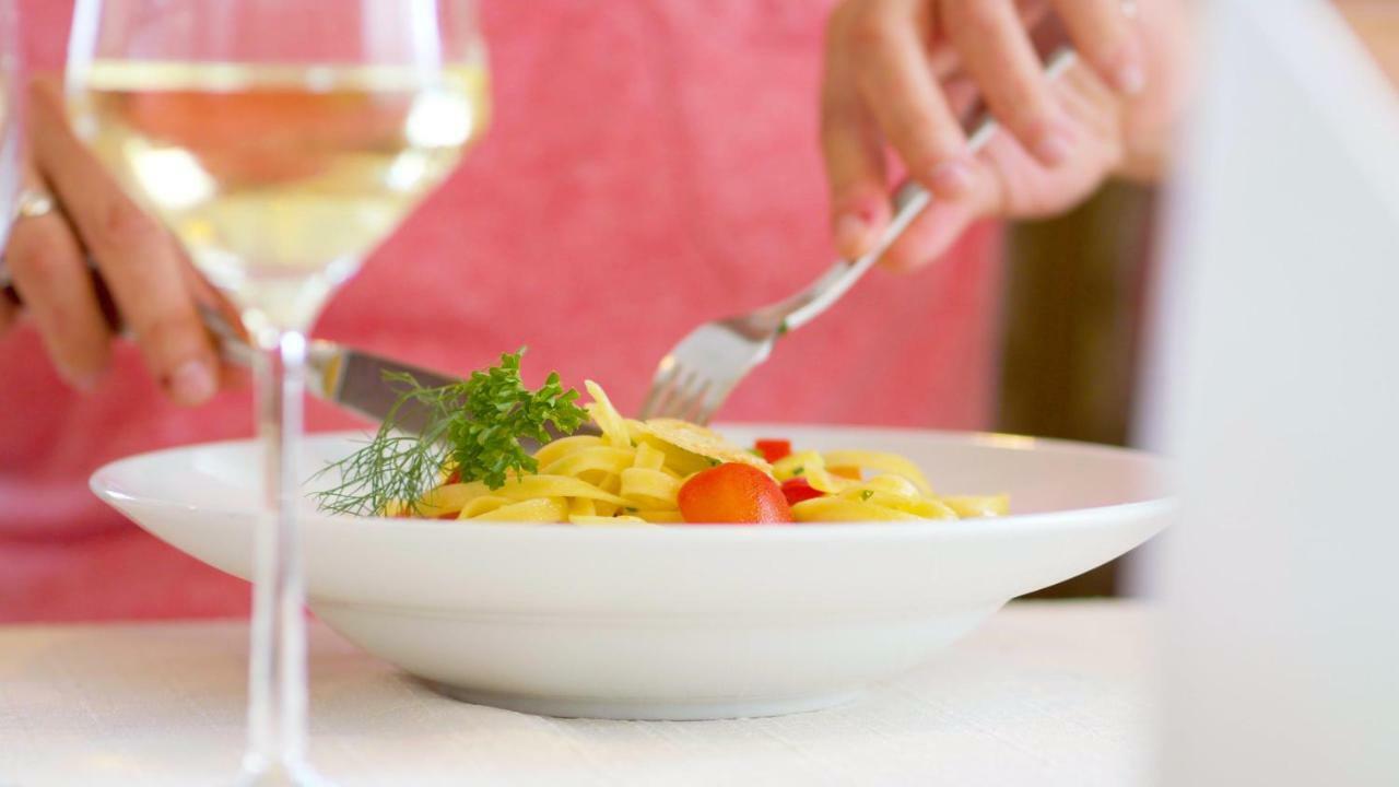 Hotel-Restaurant Und Gaestehaus Loewen Süßen Екстериор снимка