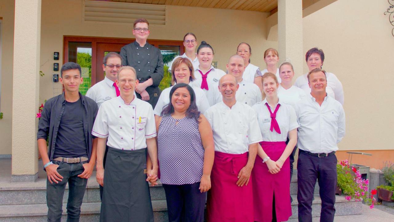 Hotel-Restaurant Und Gaestehaus Loewen Süßen Екстериор снимка